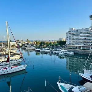 Con Vistas A Mar Y Canal. Empuriabrava